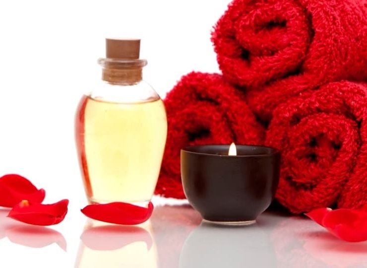 استفيدي في العزل المنزلي حضري عطركِ بنفسكِ