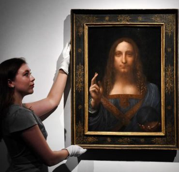 " سلفاتور موندى " لوحة دافنشى المثيرة للجدل تعرف عليها