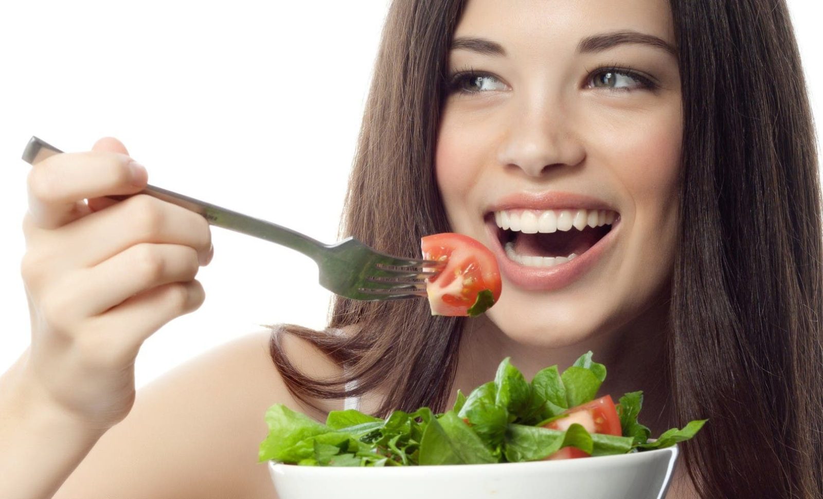 ماهي الأطعمةالتي تحافظ على نضارة بشرتكِ في رمضان.. تعرفي عليها