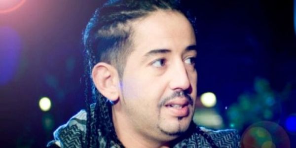 الفنان المغربي طارق البخاري، يفاجئ متابعيه بفيديو كرتوني