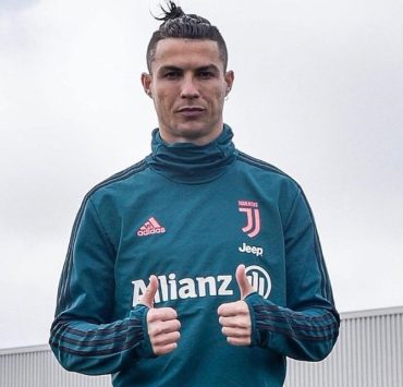 رونالدو يخرق الحجر الصحي مرة ثانية