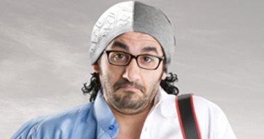 أحمد حلمى يعود للمسرح ويقدم جزءا ثانياً من فيلمه "عسل أسود"..