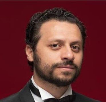 بسبب توجهاته الرياضية مدير مهرجان القاهرة السينمائي يفقد منصبه