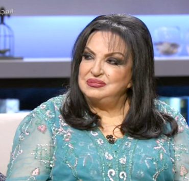 شاهد.. أخر ظهور لسميرة توفيق بالحجاب والكمامة