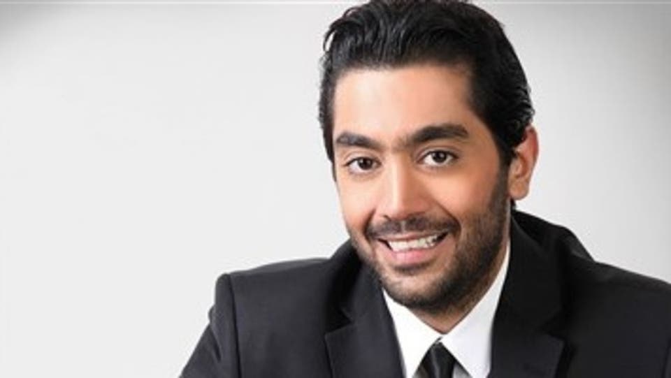 أحمد فلوكس يطمئن جمهوره: أنا بخير