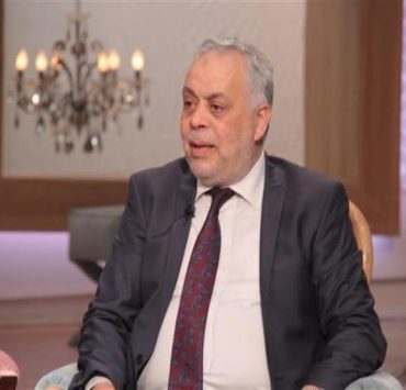 عزوز عادل يكشف آخر التطورات الصحية للفنان أشرف زكي