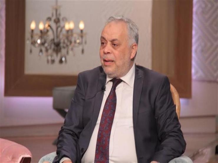 عزوز عادل يكشف آخر التطورات الصحية للفنان أشرف زكي