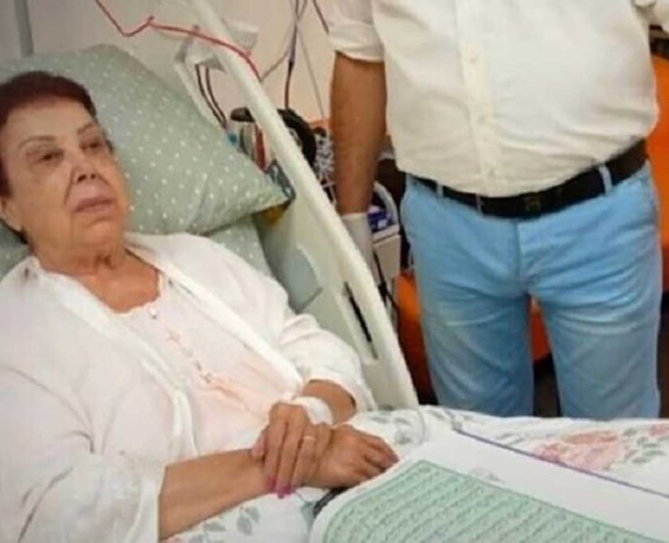 حقن رجاء الجداوي ببلازما المتعافين من كورونا