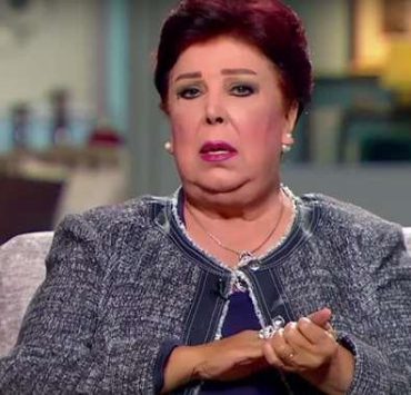 نقل الفنانة المصرية رجاء الجداوي إلى العناية المركزة