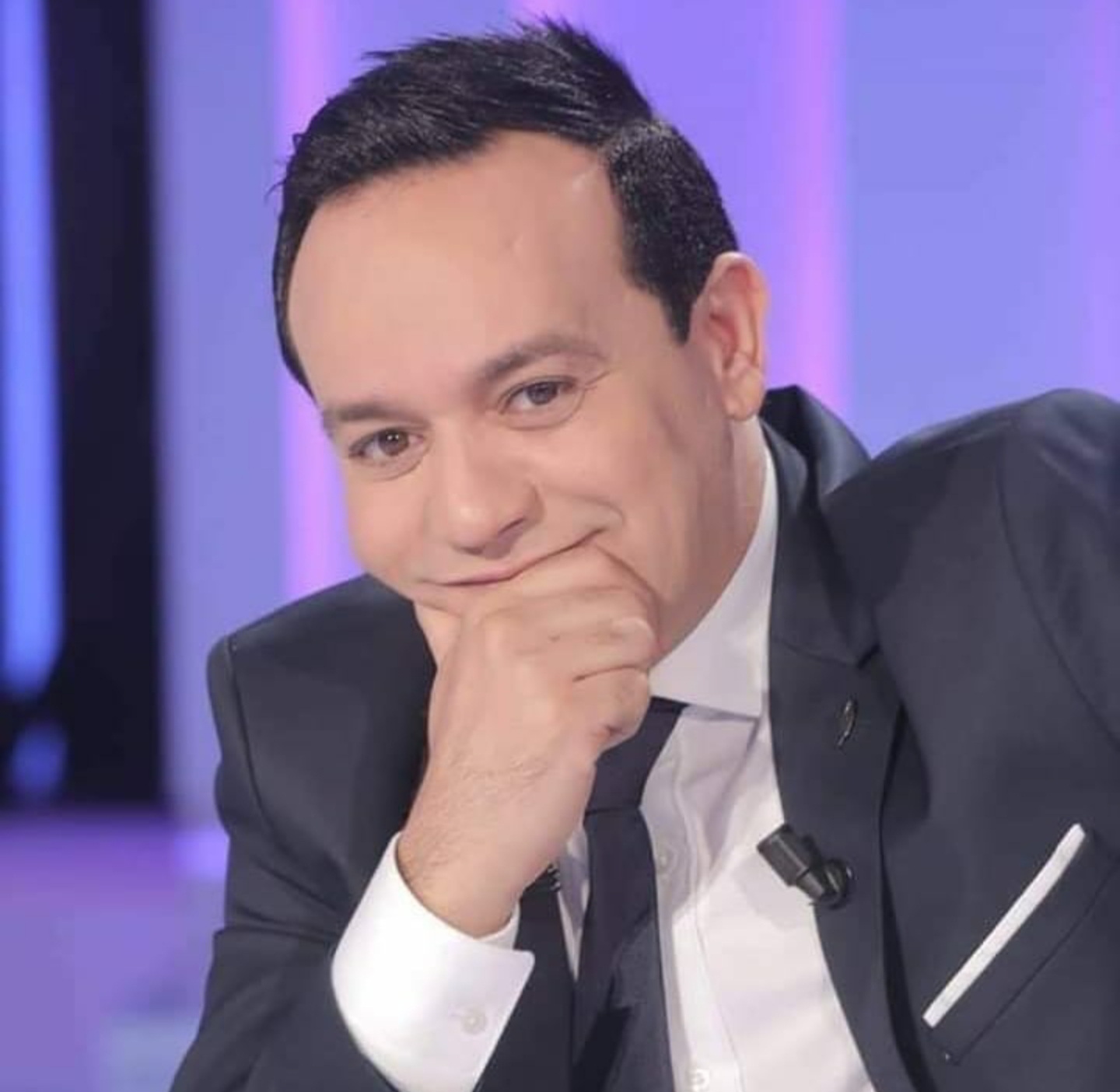 الإعلامي التونسي علاء الشابي يعلن إصابته بالسرطان ويقول بقي لدي شهر واحد فقط