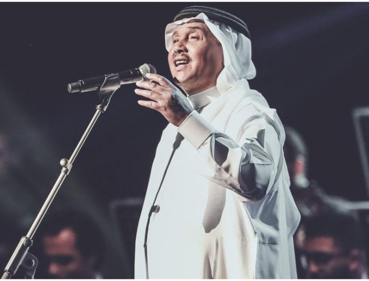 نجل الفنان محمد عبده ينفي شائعة إصابة والده بفيروس "كورونا"