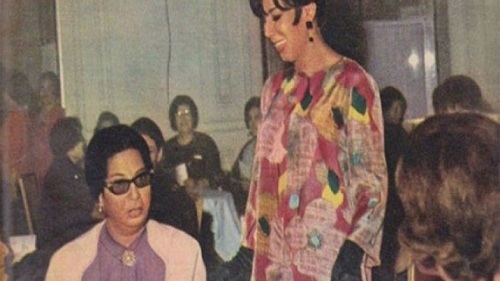 تعرف على رحلة رجاء الجداوى فى عالم الأزياء