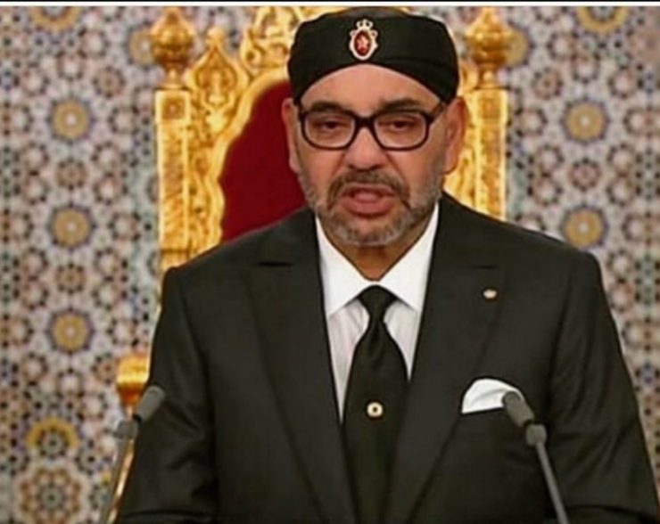 الملك محمد السادس يجري عملية جراحية ناجحة بالرباط