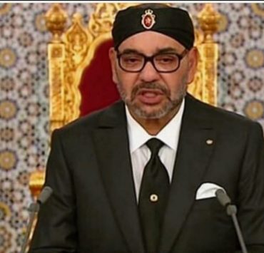 الملك محمد السادس يجري عملية جراحية ناجحة بالرباط