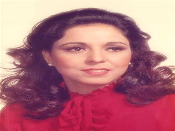 عفاف راضي تعود للغناء بعد انقطاع طويل