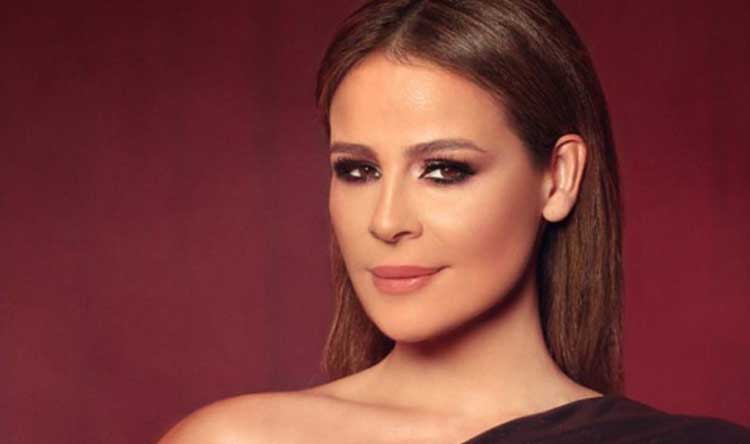 كارول سماحة تعلّق على قضية إجراء فحص لكشف عذرية فتاة التيك توك :ما هذا التخلف