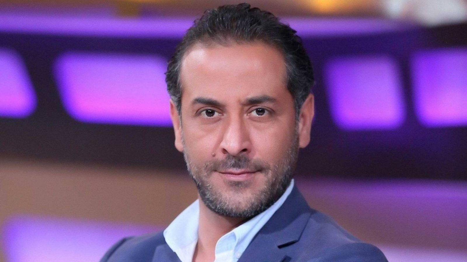 عبد المنعم عمايري ينهي الجدل: أم سلمى قلوبنا معك