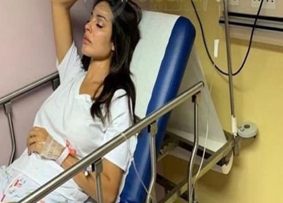 أول صورة لنادين نسيب نجيم من المستشفى بعد إصابتها بانفجار بيروت