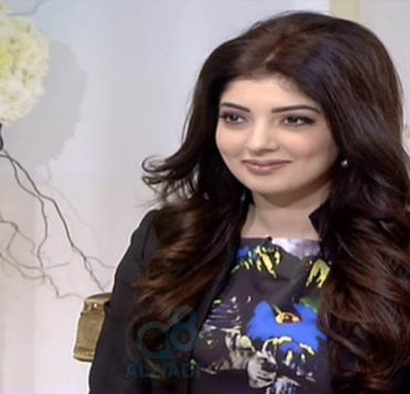 الكويتية سارة الكندري تعلن اعتزالها السوشيال ميديا