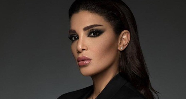 دينا حايك تعتذر لجمهورها..