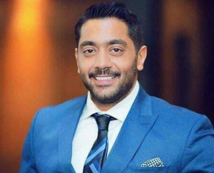 أحمد فلوكس يهاجم هاني شاكر بسبب مصطفى الحفناوي