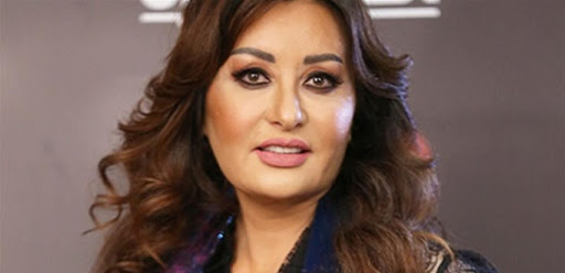لطيفة التونسية وهند صبرى تدعمان الجزائريين