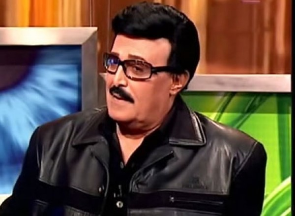 سمير غانم :شائعات تدهور صحتى حمل كاذب