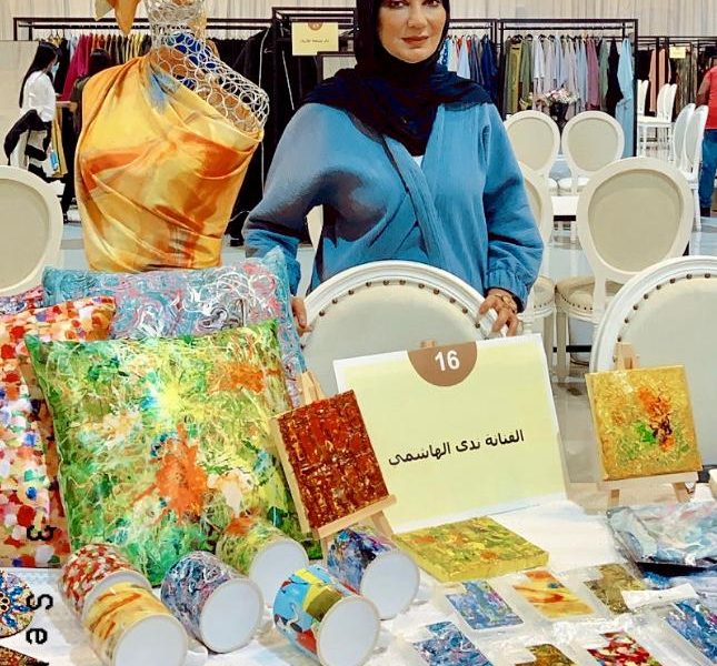 إفتتاح معرض آيكونز بحضور 100 عارضة في دبي