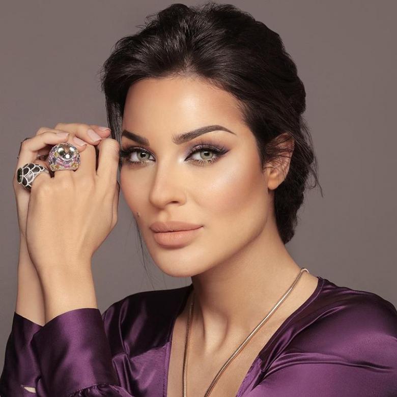 نادين نسيب نجيم بذكرى وفاة والدها: "عندي ملاك بالسما"