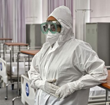 صدمة للذين يعانون السمنة.. لقاح كورونا قد لا ينقذكم