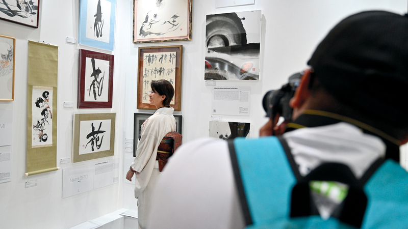 2000 عمل في «فنون العالم دبي».. تحت شعار «حرّر ذهنك»