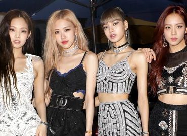 الفرقة الكورية BLACKPINK تكتسح آيتونز بألبومها الجديد