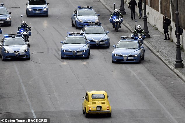 مطاردة بين توم كروز و الشرطة في روما