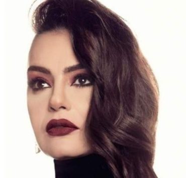 شيريهان تشارك في مزاد عالمي لصالح متضرري انفجار