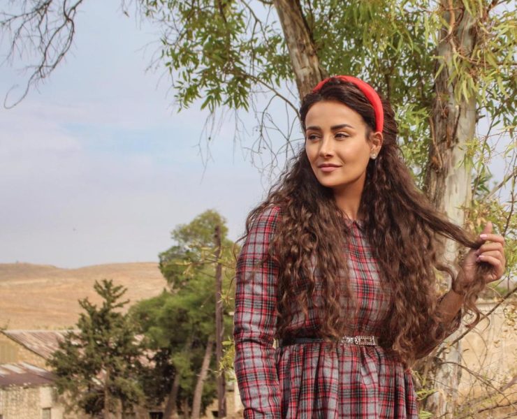 كندا حنا ممثلة من جديد أمام كاميرا زوجها