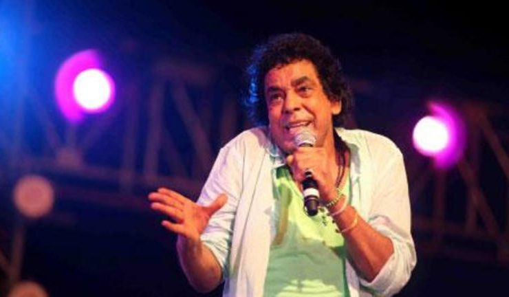 محمد منير يغني "يا فلسطيني" حزنا على غزة