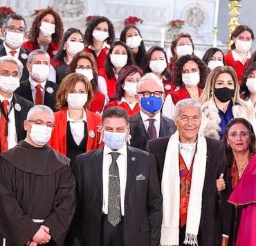 بالصور .. نجوم الفن يشاركون في احتفالية الكريسماس وترانيم الميلاد 2021 في سان جوزيف بالقاهرة بإجراءات احترازية