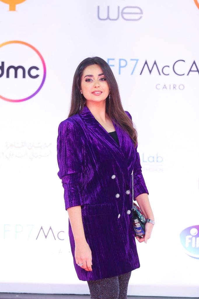 بالصور .. رانيا يوسف تظهر للمرة الأولى بمهرجان القاهرة السينمائي في عرض "عنها" والفيلم كامل العدد بحضور نجوم الفن بالصور .. رانيا يوسف تظهر للمرة الأولى بمهرجان القاهرة السينمائي في عرض "عنها" والفيلم كامل العدد بحضور نجوم الفن