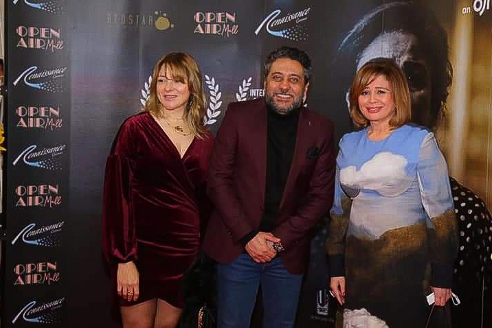 إلهام شاهين تحتفل بالعرض الرسمي ل "حظر تجول" بحضور اسعاد يونس