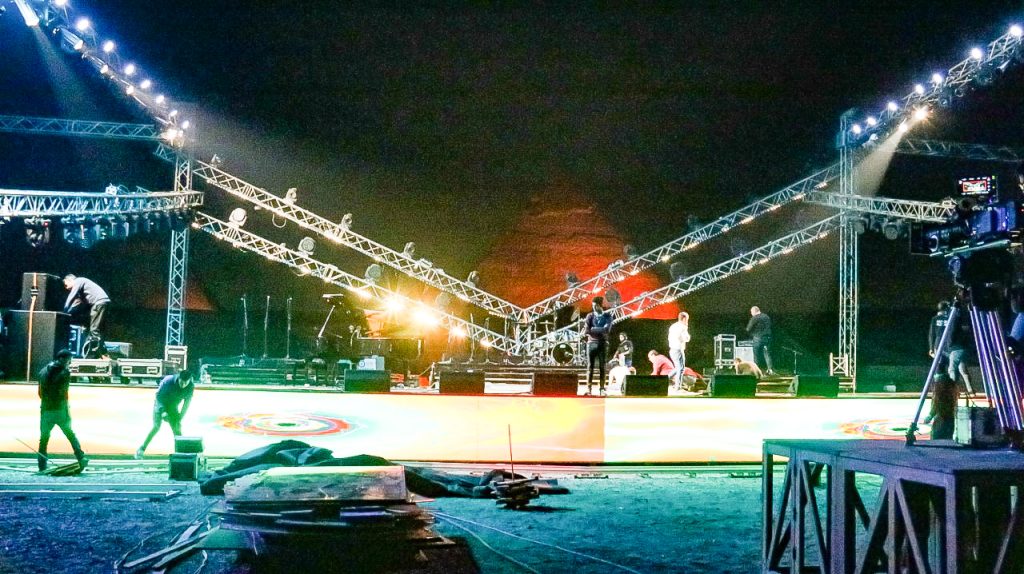 ترقب عالمي لسهرة حماقي بالأهرامات كأبرز إحتفالات العواصم والمدن الكبري في رأس السنة ﻿