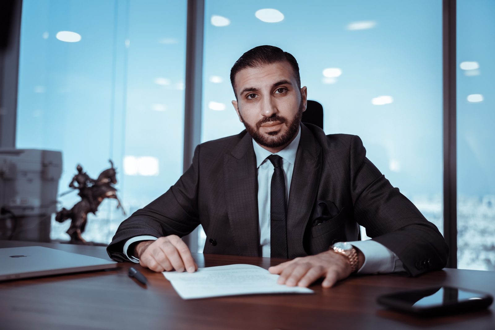 الخبير المالي أشرف محمود: العقل البشري انتصر على أزمة كوفيد 19