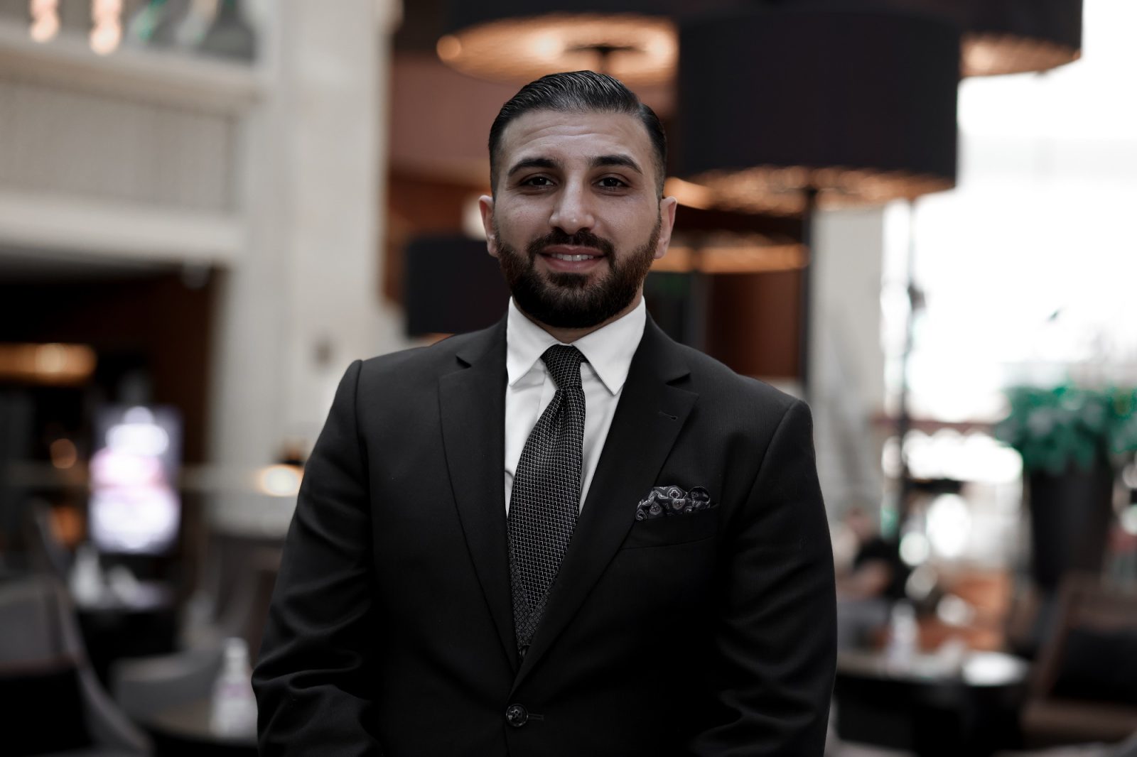 Aschraf Mahmud :the legislative system and facilities behind the attractiveness of the real estat e sector in the UAE
