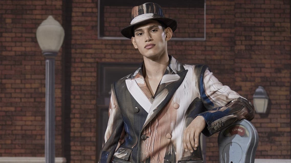 دار Moschino تقدّم مجموعتها من الأزياء الرجاليّة لخريف 2021 بالألوان الزيتية