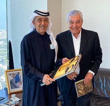 بالصور .. زاهي حواس يدعو مانع بن راشد آل مكتوم لزيارةإكتشافاته بسقارة