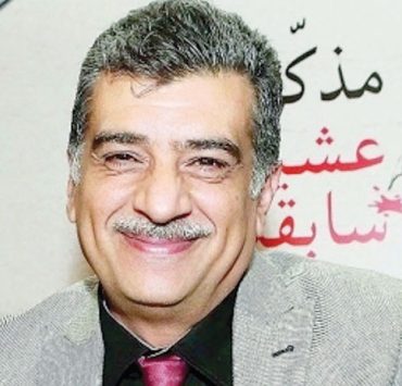 مازن طه "أعامل على أني الكاتب الأرخص أجراً"