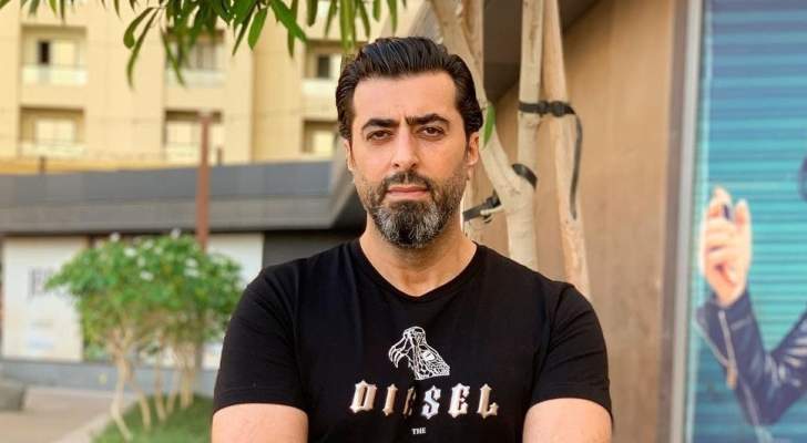 باسم ياخور ينتقد أحد المخرجين والجمهور يخمّن سمير حسين