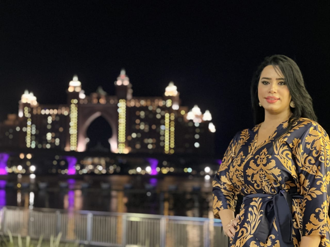 سيدة الأعمال والإعلامية التونسية غادة قطاطة احتفلت بعيد ميلادها في دبي مع أهل الفن والإعلام والأصدقاء