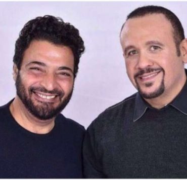 حفل حميد الشاعري وهشام عباس في الساحل يرفع شعار "تسعيناتي"