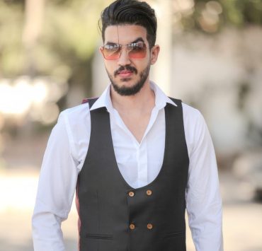 مبتكره عارض أزياء مغربي .. "الفيلتر التجميلي" يتخطى حاجز المليار مشاهدة على انستغرام