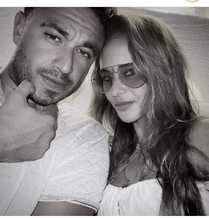 نيللي كريم تؤجل حفل زفافها ٣ أيام حدادا على الفنانة دلال عبد العزيز